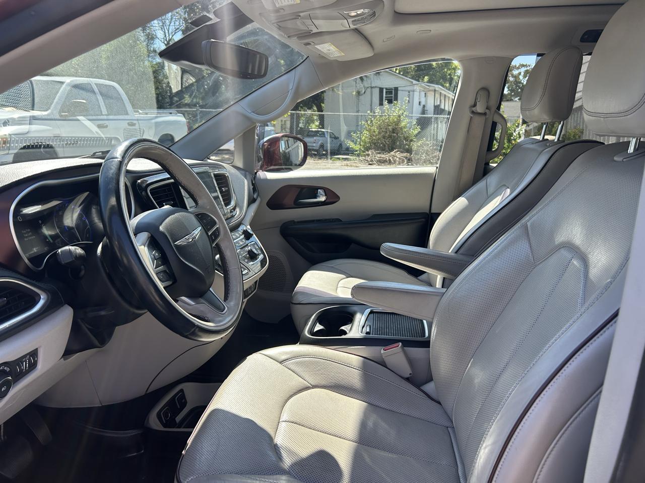 Chrysler Pacifica Limited 2018