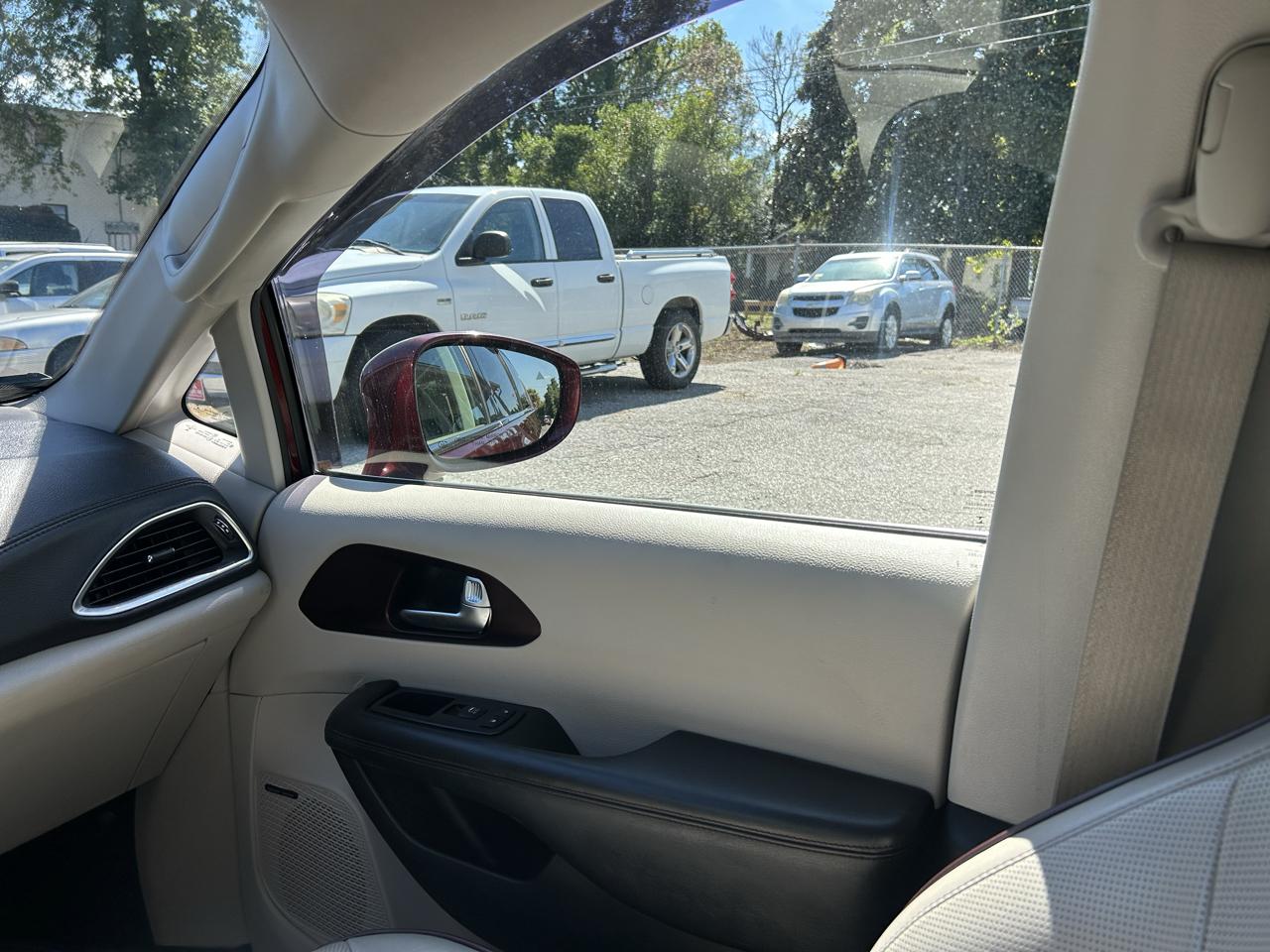 Chrysler Pacifica Limited 2018