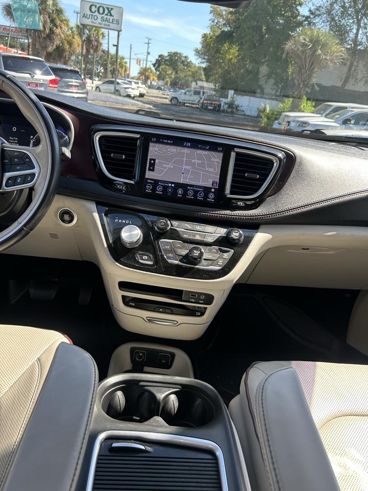 Chrysler Pacifica Limited 2018