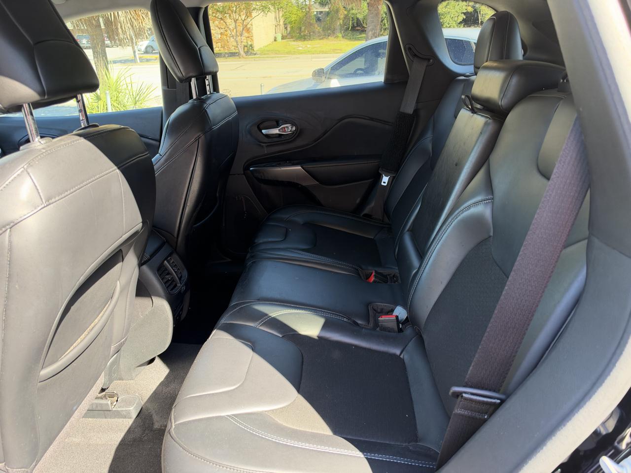 Jeep Cherokee Latitude Plus 4WD 2020