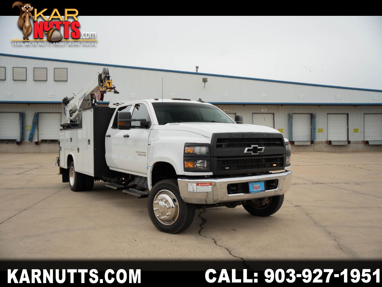 2022 Chevrolet Silverado Medium Duty Crew Cab 4WD