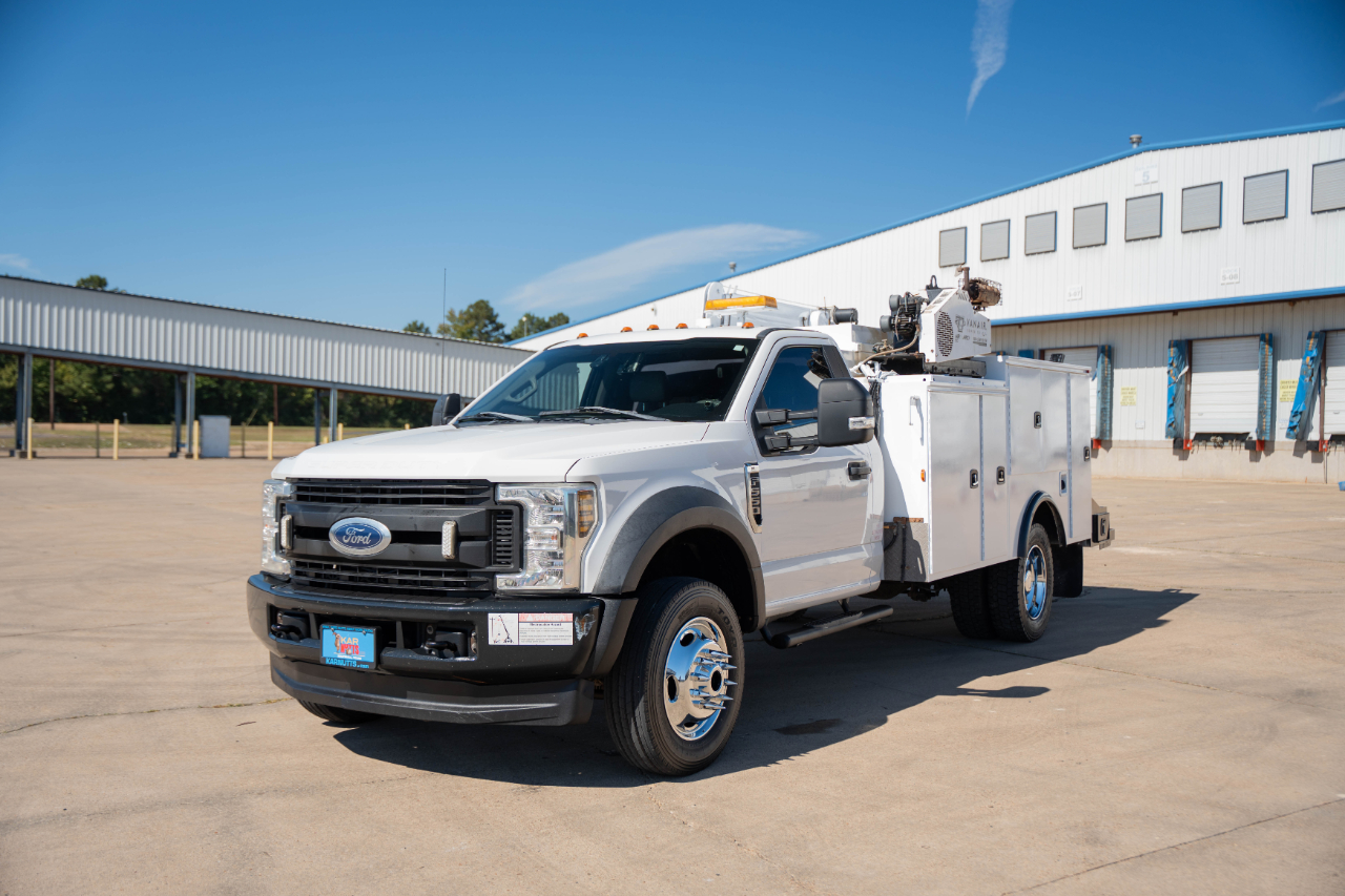 Ford F-550 Regular Cab DRW 4WD 2019 Ford F-550 Regular Cab DRW 4WD 2019