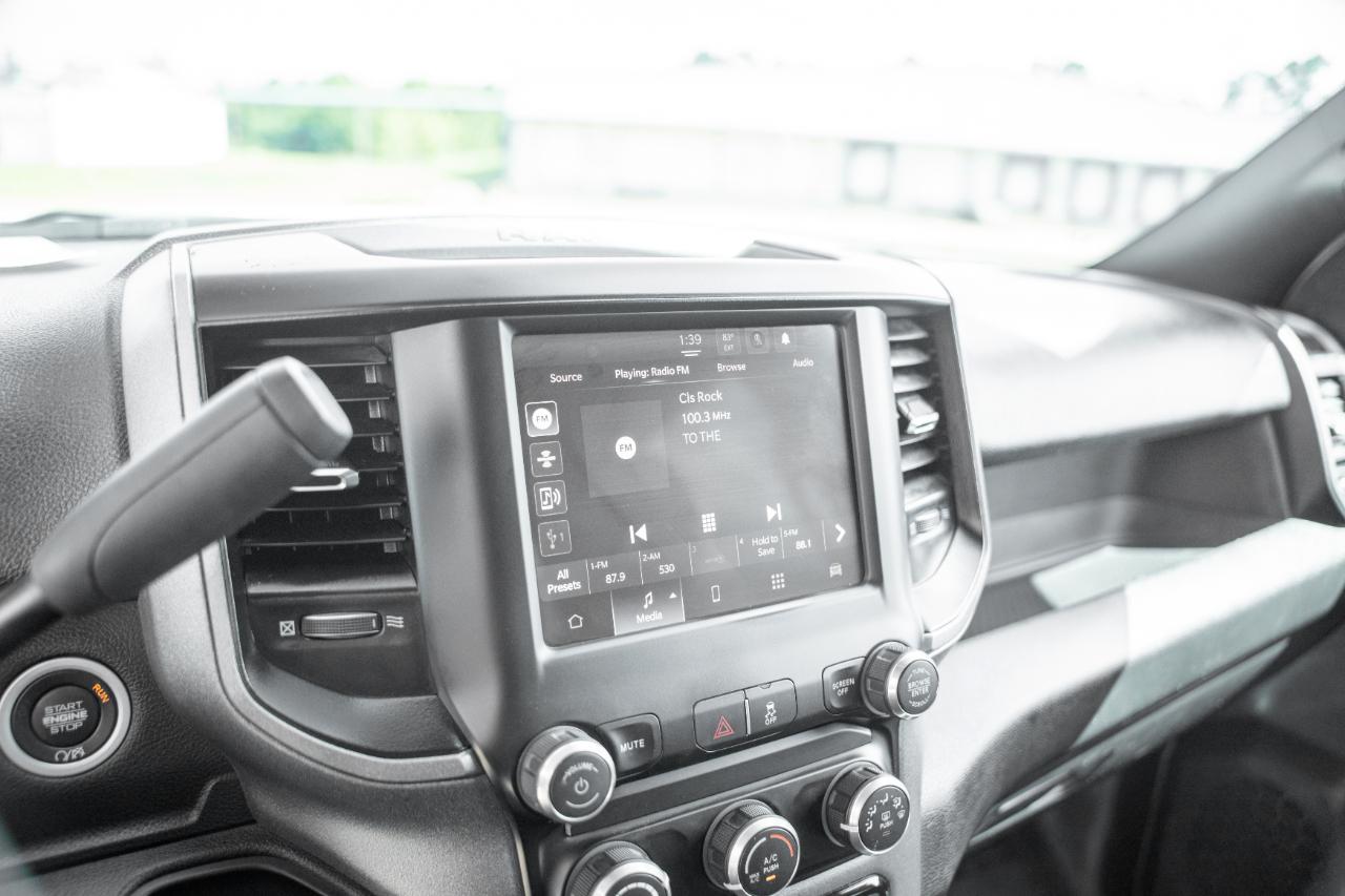 RAM 3500 Tradesman Crew Cab 4WD DRW 2023