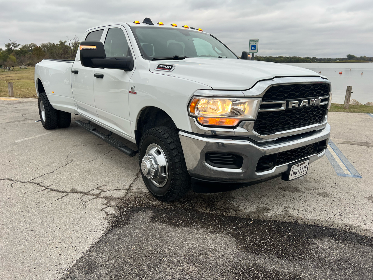 RAM 3500 Tradesman Crew Cab 4WD DRW 2023