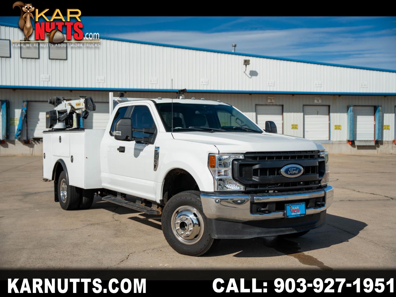 2022 Ford F-350 SD SERVICE BODY WITH CRANE