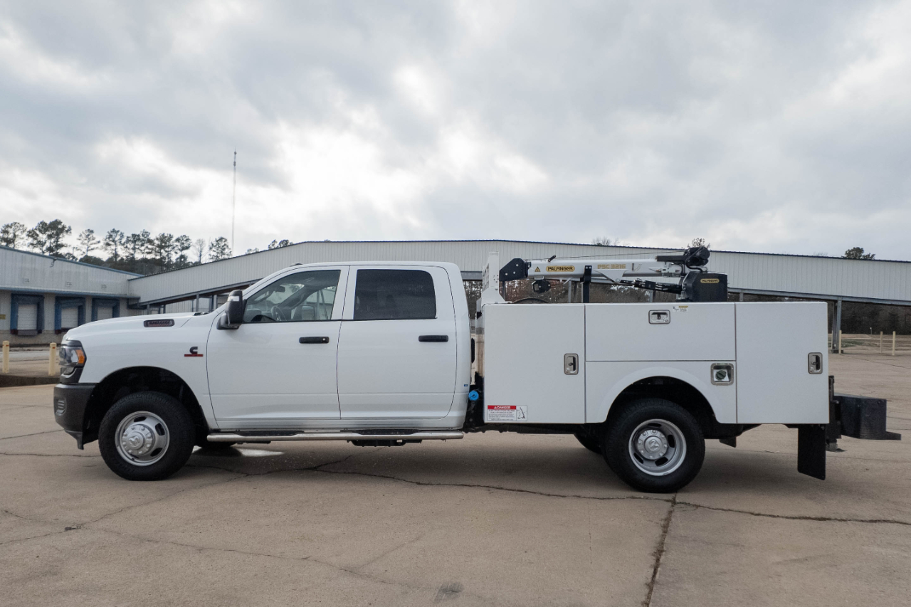 RAM 3500 Crew Cab 4WD DRW 2024