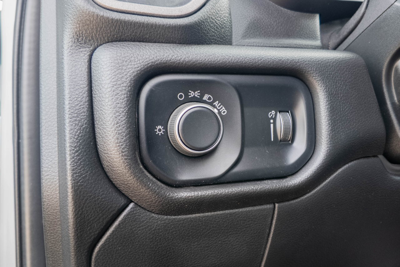 RAM 3500 Crew Cab 4WD DRW 2024