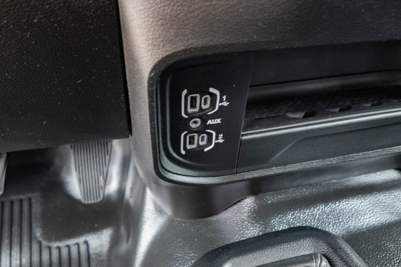 RAM 3500 Crew Cab 4WD DRW 2024