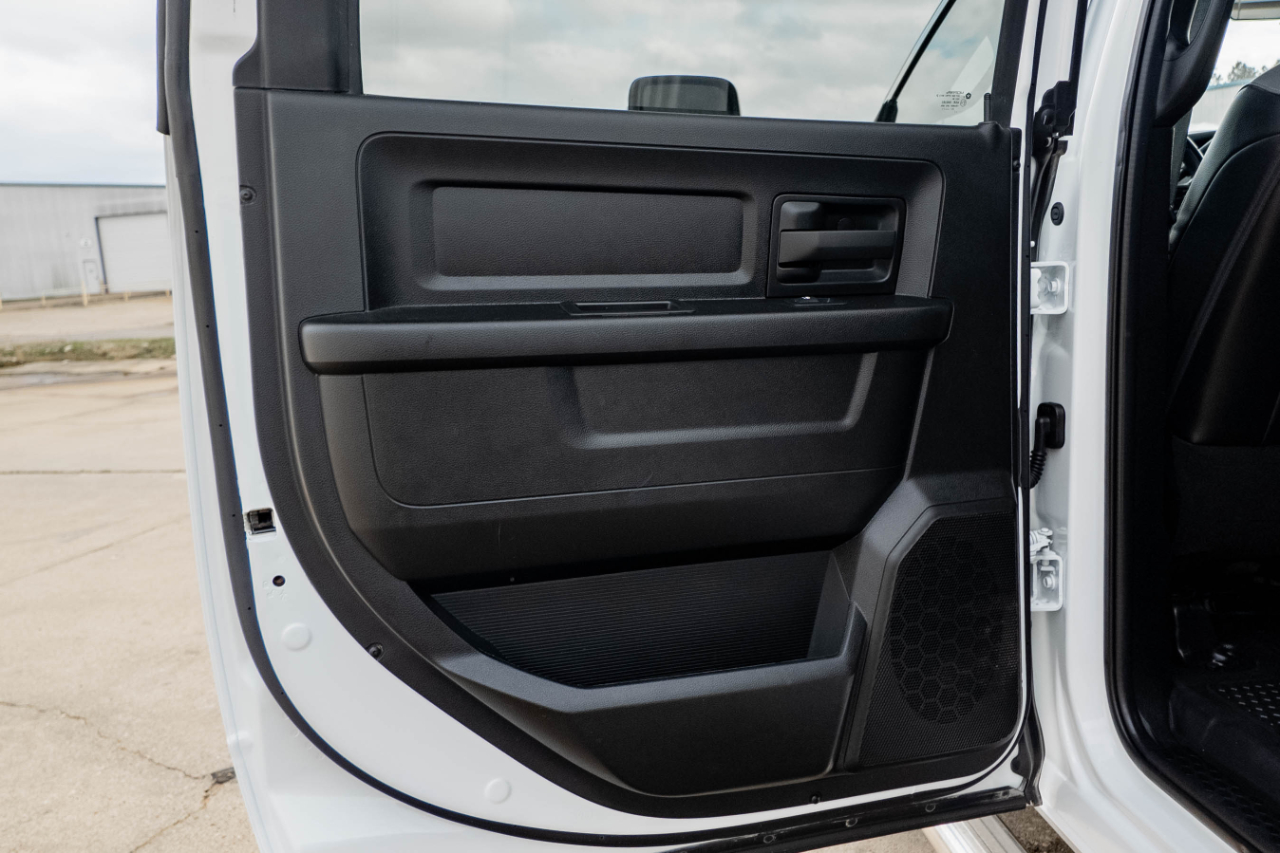 RAM 3500 Crew Cab 4WD DRW 2024