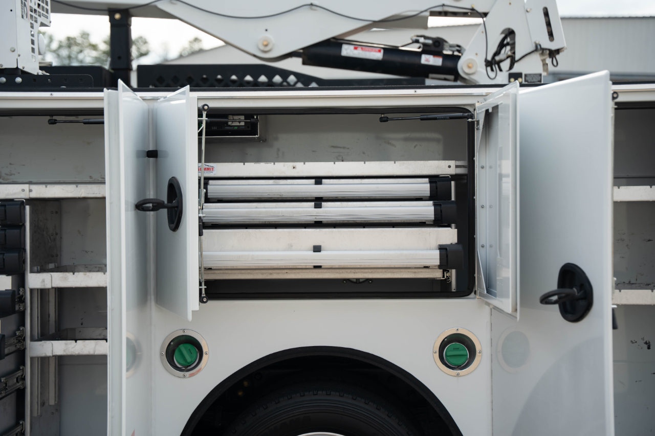 Chevrolet Silverado Medium Duty  2022