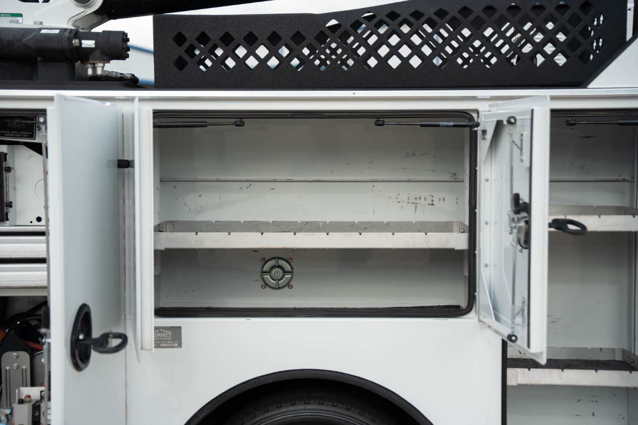 Chevrolet Silverado Medium Duty  2022