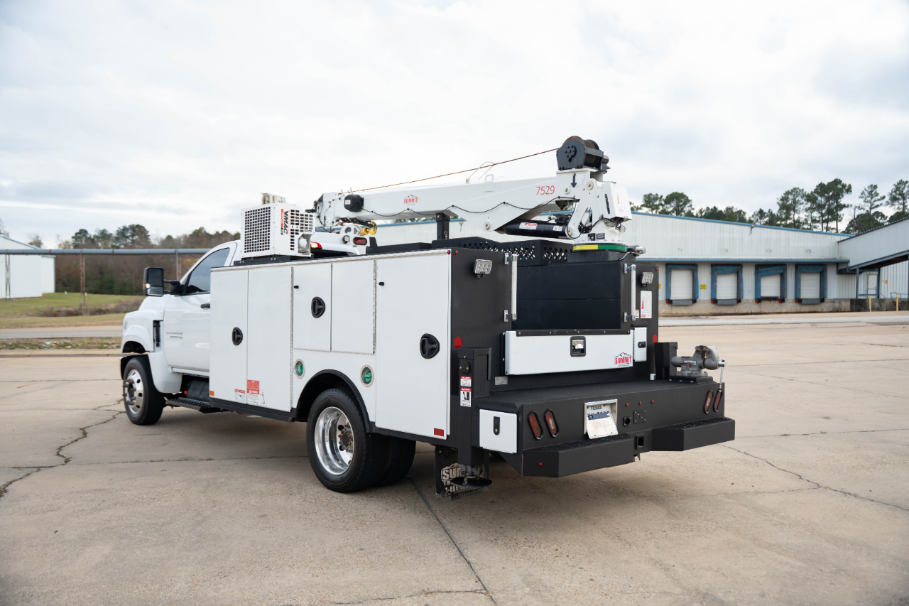 Chevrolet Silverado Medium Duty  2022