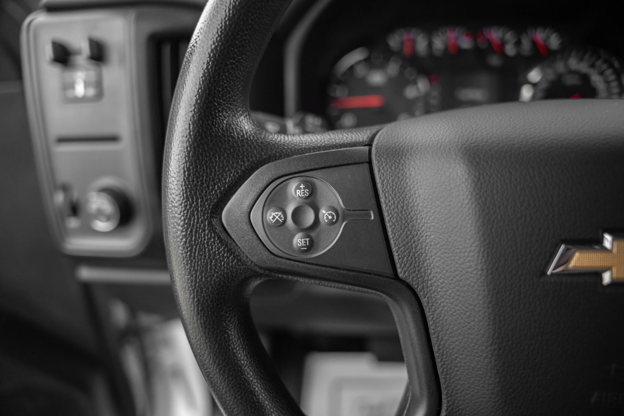 Chevrolet Silverado Medium Duty  2022