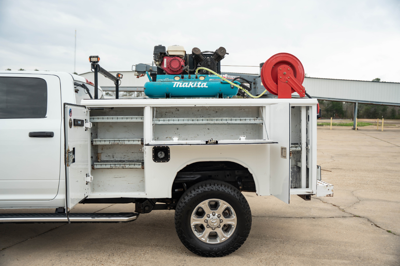 RAM 2500 Tradesman Crew Cab LWB 4WD 2023