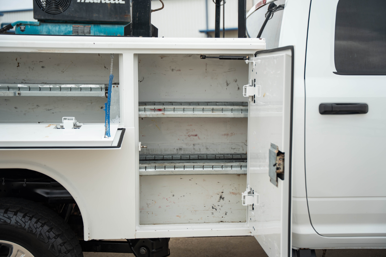 RAM 2500 Tradesman Crew Cab LWB 4WD 2023