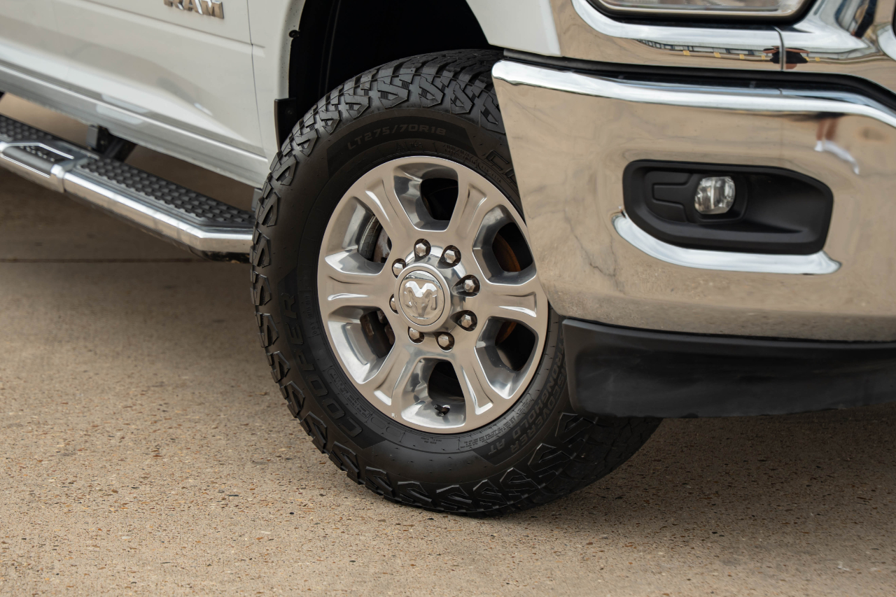 RAM 2500 Tradesman Crew Cab LWB 4WD 2023