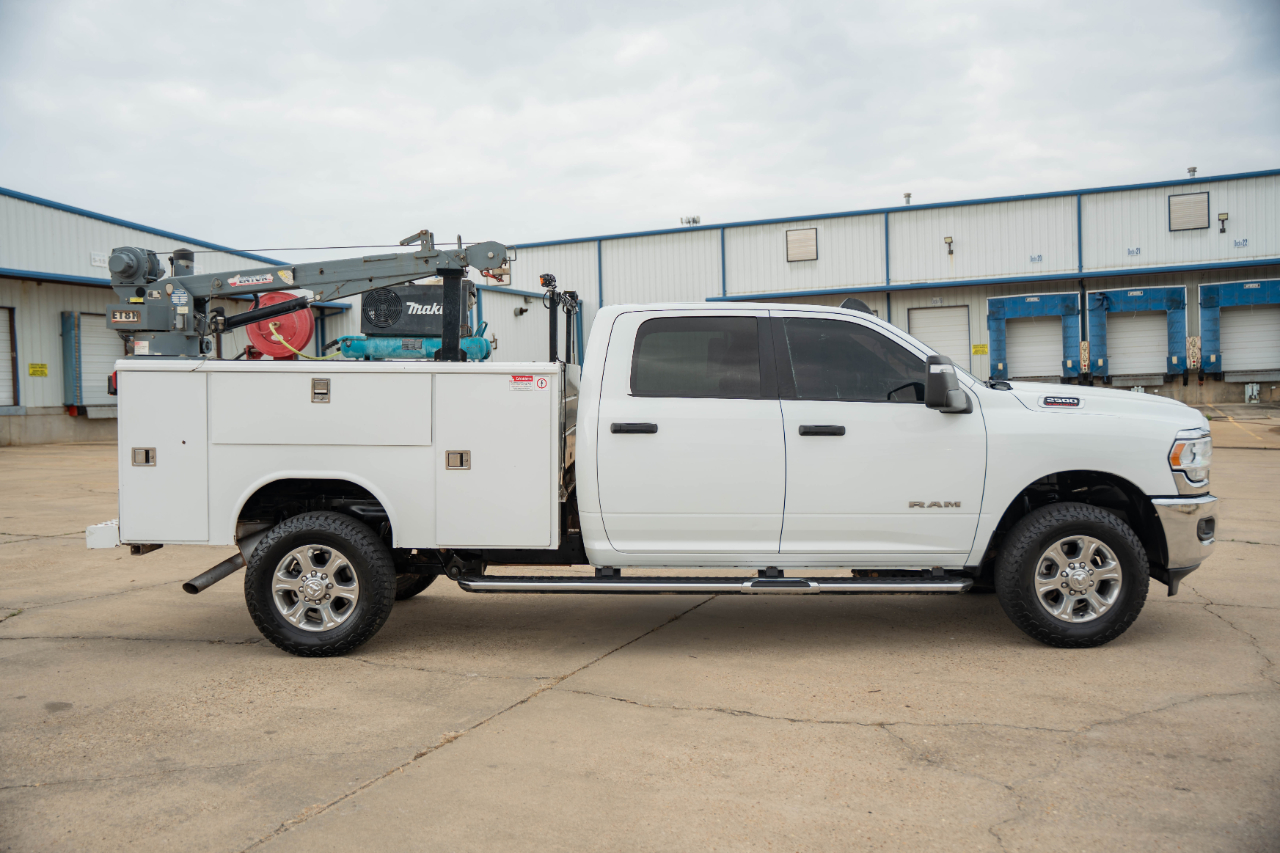 RAM 2500 Tradesman Crew Cab LWB 4WD 2023