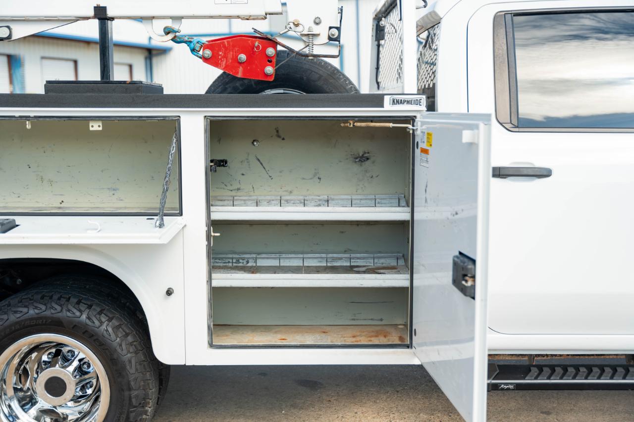 Chevrolet Silverado 3500HD Work Truck Crew Cab 4WD 2022