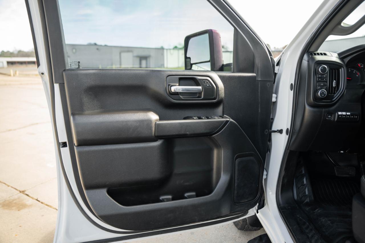 Chevrolet Silverado 3500HD Work Truck Crew Cab 4WD 2022