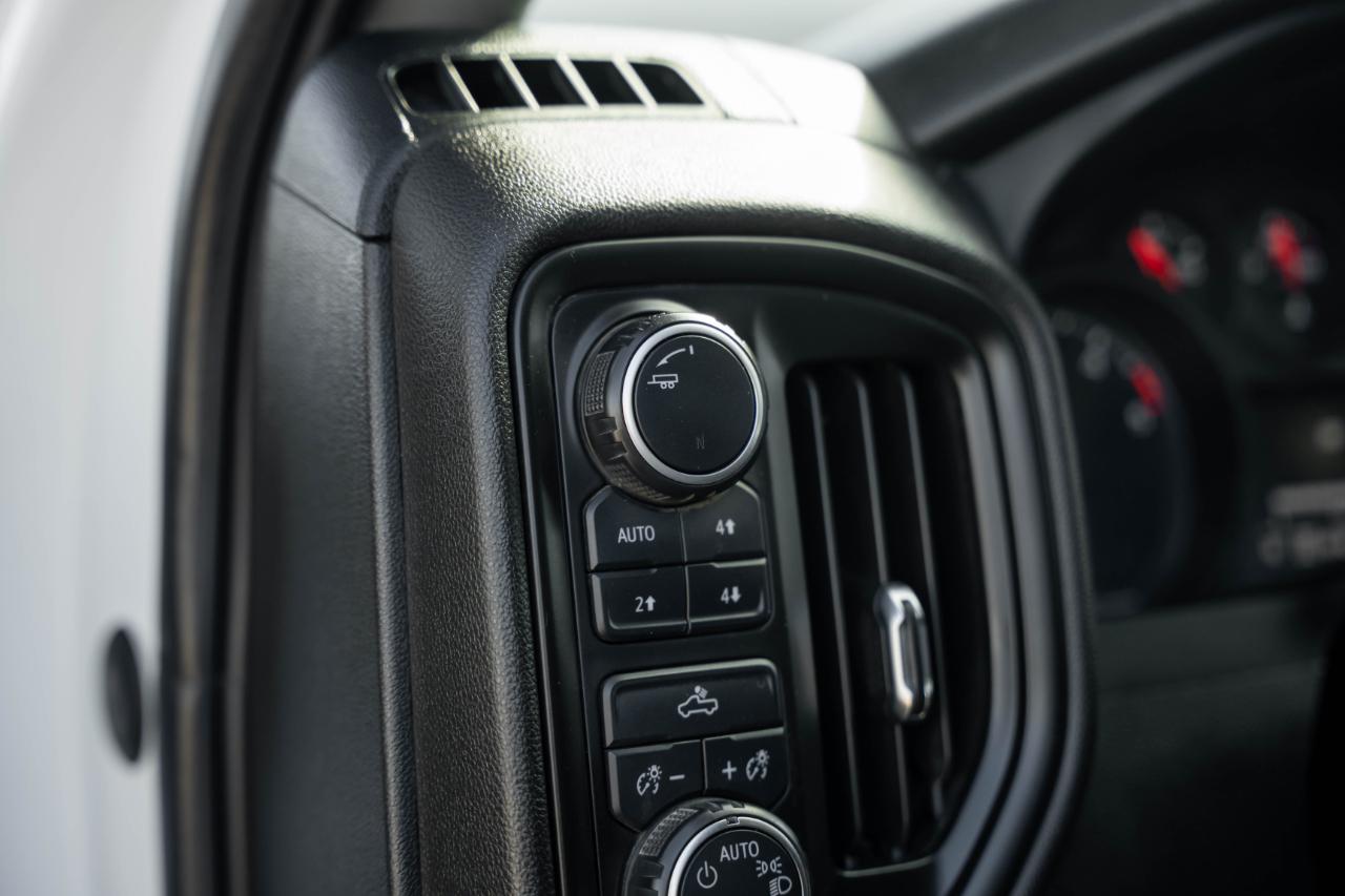 Chevrolet Silverado 3500HD Work Truck Crew Cab 4WD 2022