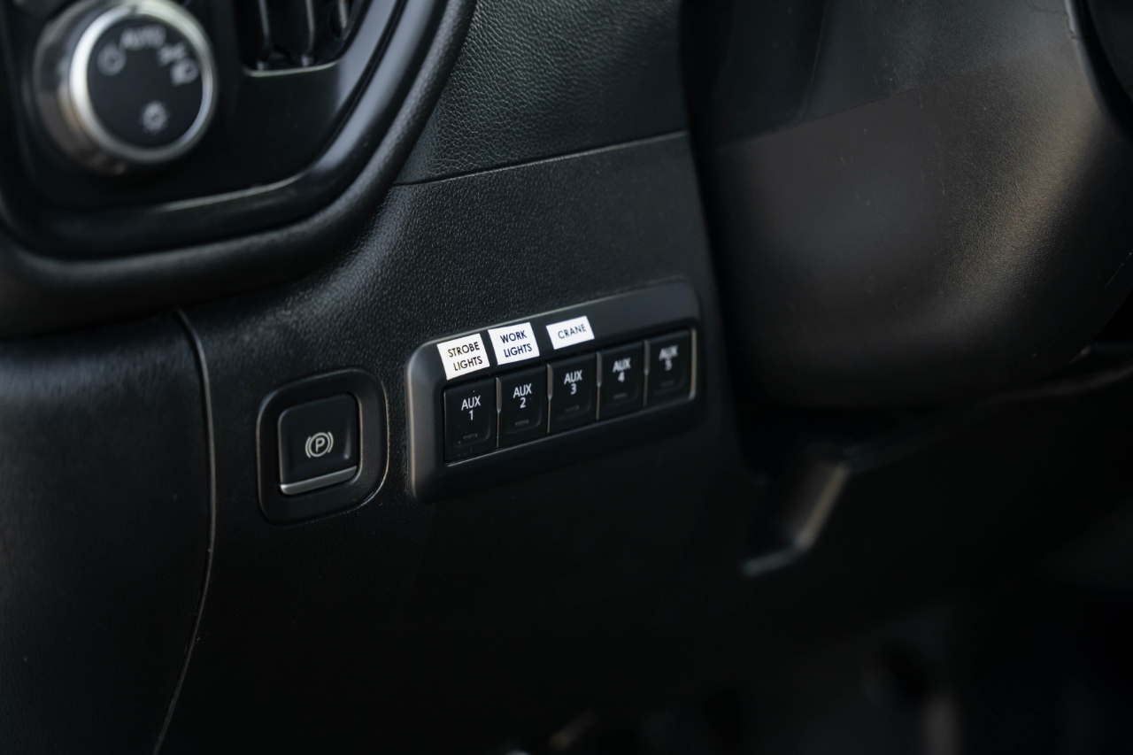 Chevrolet Silverado 3500HD Work Truck Crew Cab 4WD 2022