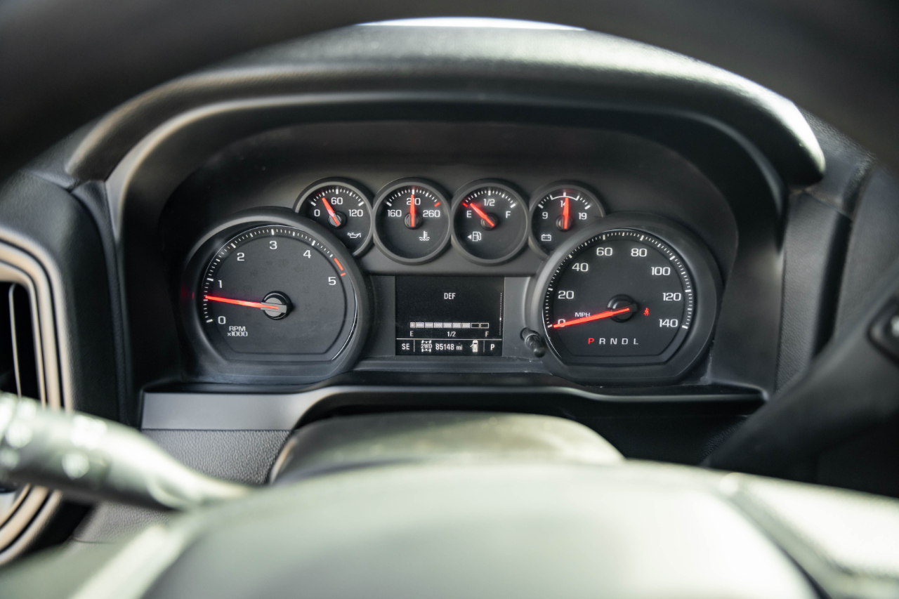 Chevrolet Silverado 3500HD Work Truck Crew Cab 4WD 2022