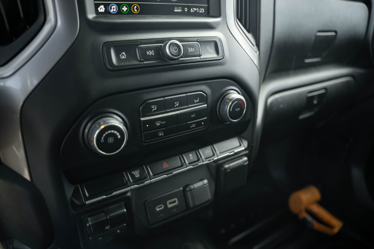 Chevrolet Silverado 3500HD Work Truck Crew Cab 4WD 2022