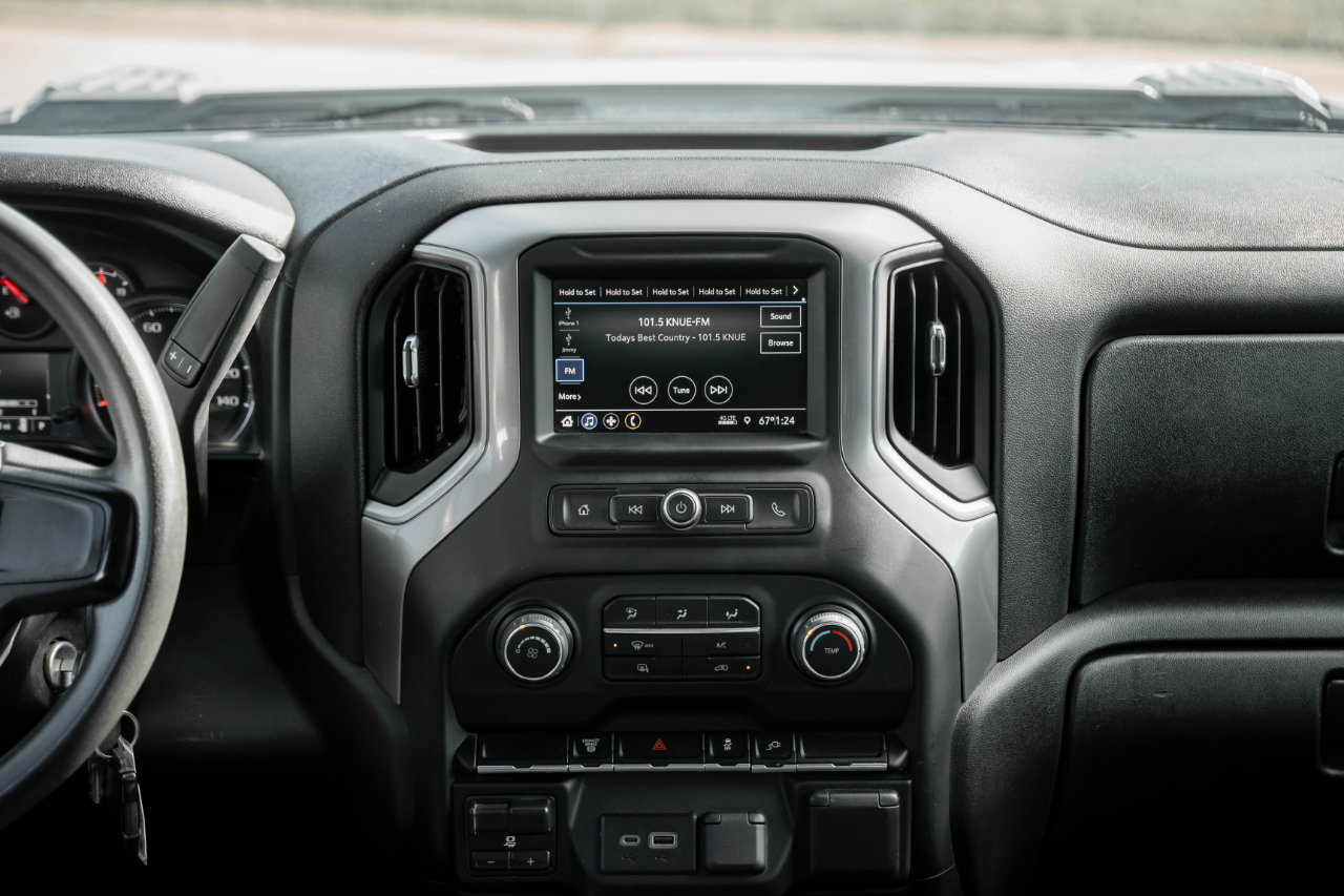 Chevrolet Silverado 3500HD Work Truck Crew Cab 4WD 2022