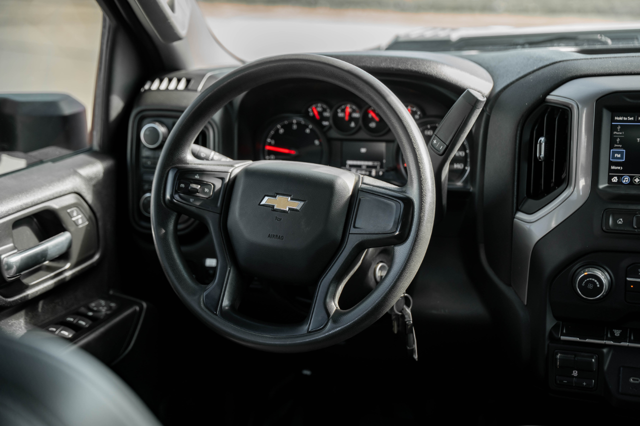 Chevrolet Silverado 3500HD Work Truck Crew Cab 4WD 2022