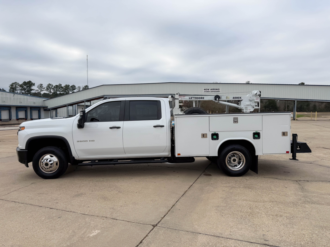 Chevrolet Silverado 3500HD Work Truck Crew Cab 4WD 2023