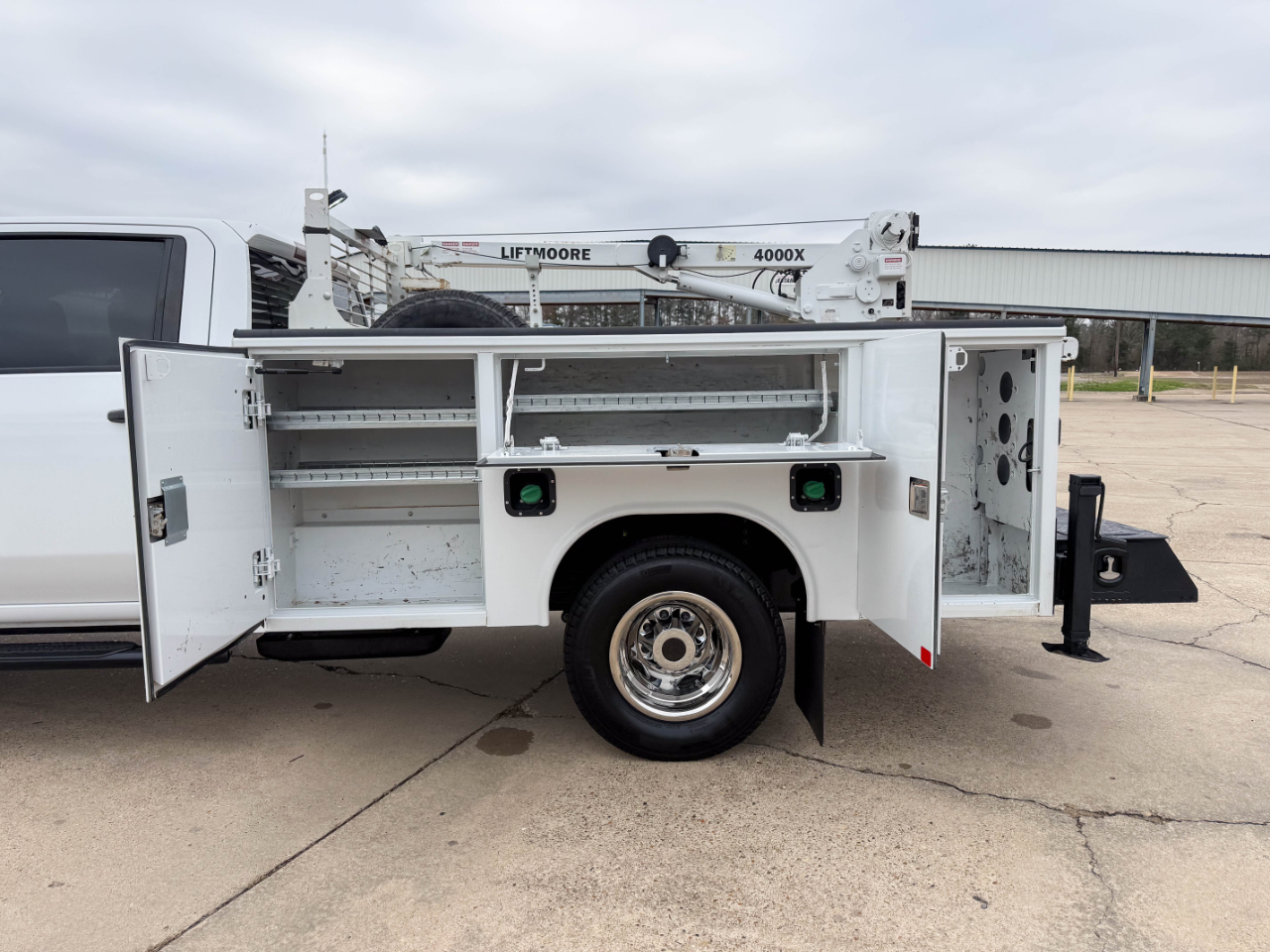 Chevrolet Silverado 3500HD Work Truck Crew Cab 4WD 2023