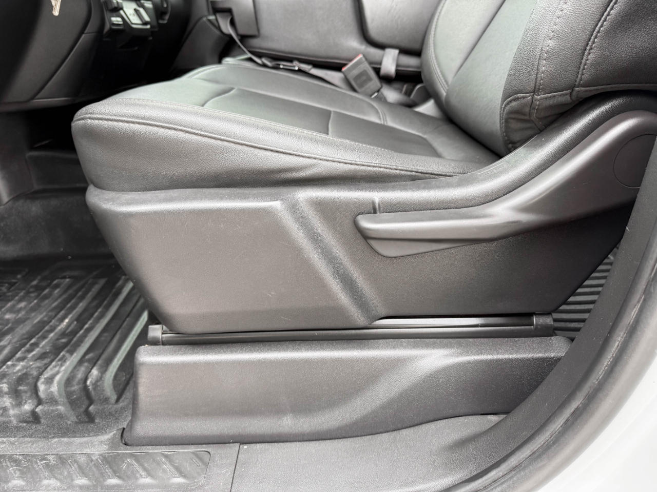 Chevrolet Silverado 3500HD Work Truck Crew Cab 4WD 2023