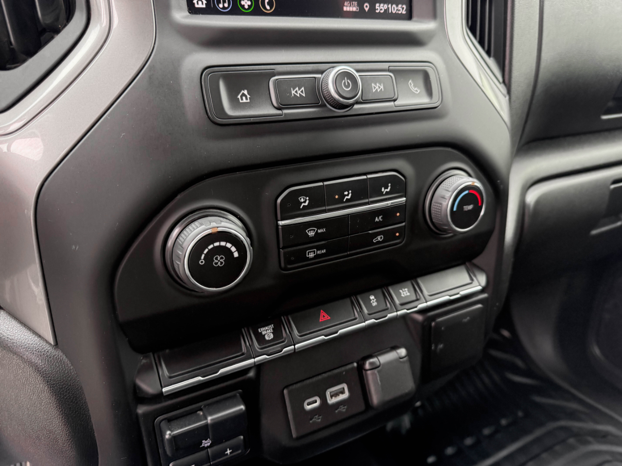 Chevrolet Silverado 3500HD Work Truck Crew Cab 4WD 2023