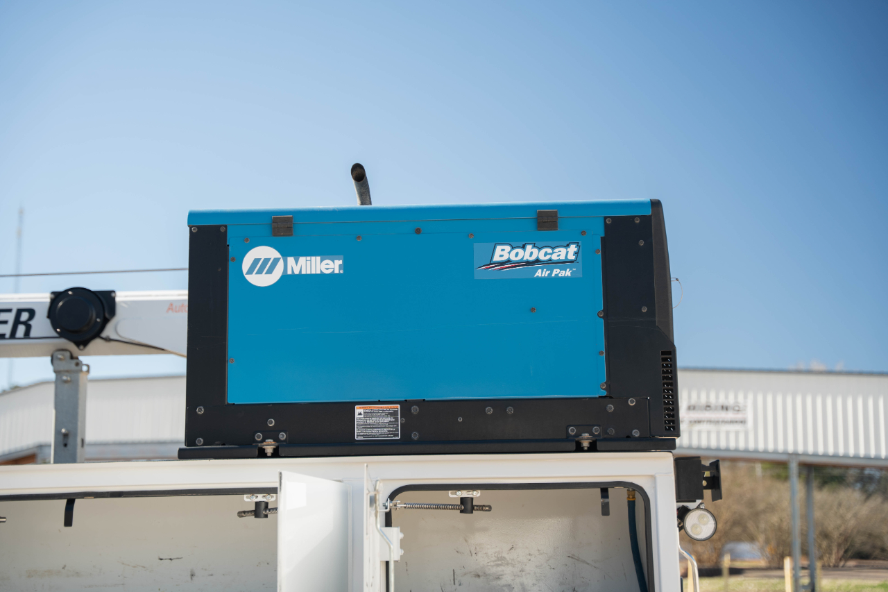 Chevrolet Silverado Medium Duty  2022