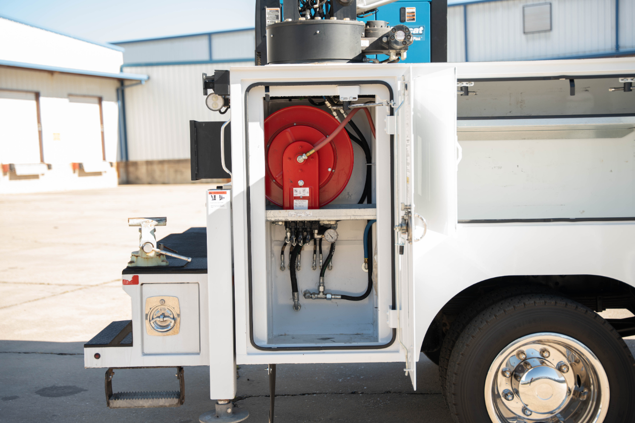 Chevrolet Silverado Medium Duty  2022