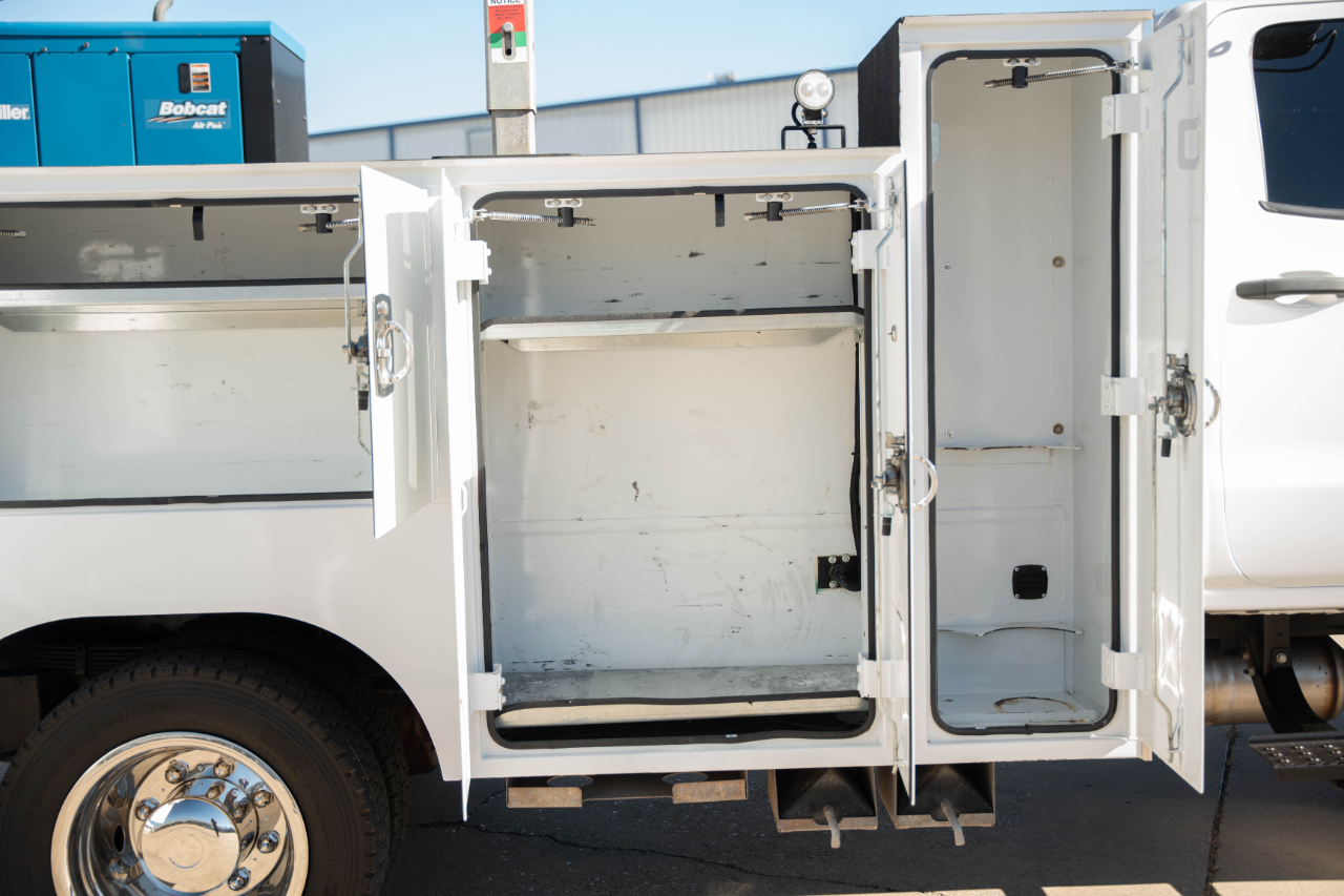 Chevrolet Silverado Medium Duty  2022