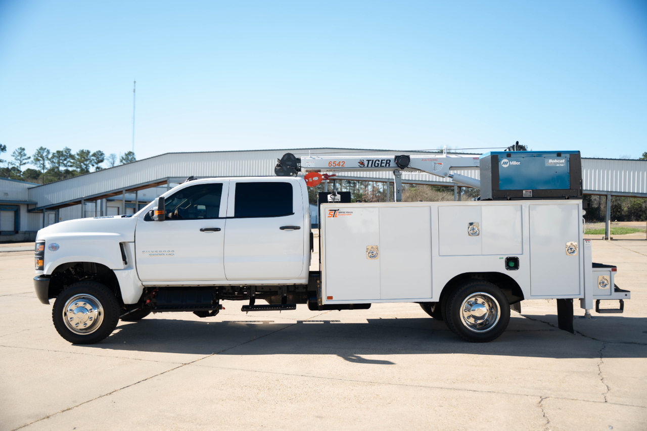 Chevrolet Silverado Medium Duty  2022