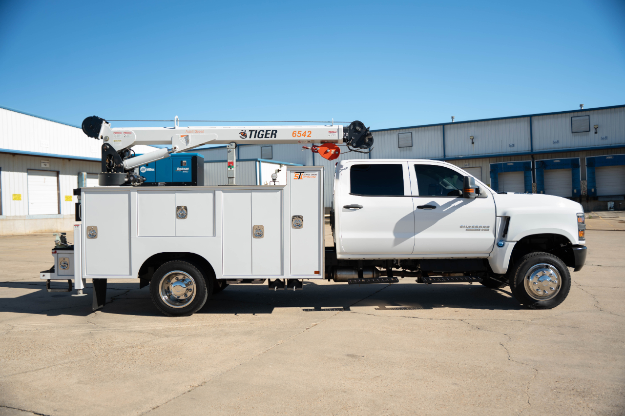 Chevrolet Silverado Medium Duty  2022