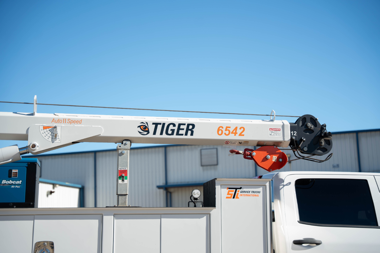 Chevrolet Silverado Medium Duty  2022