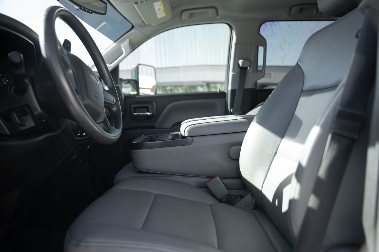 Chevrolet Silverado Medium Duty  2022