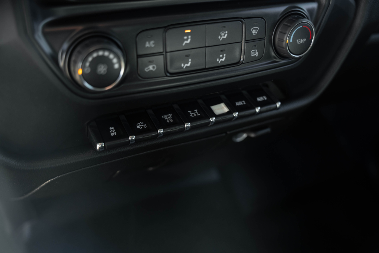 Chevrolet Silverado Medium Duty  2022