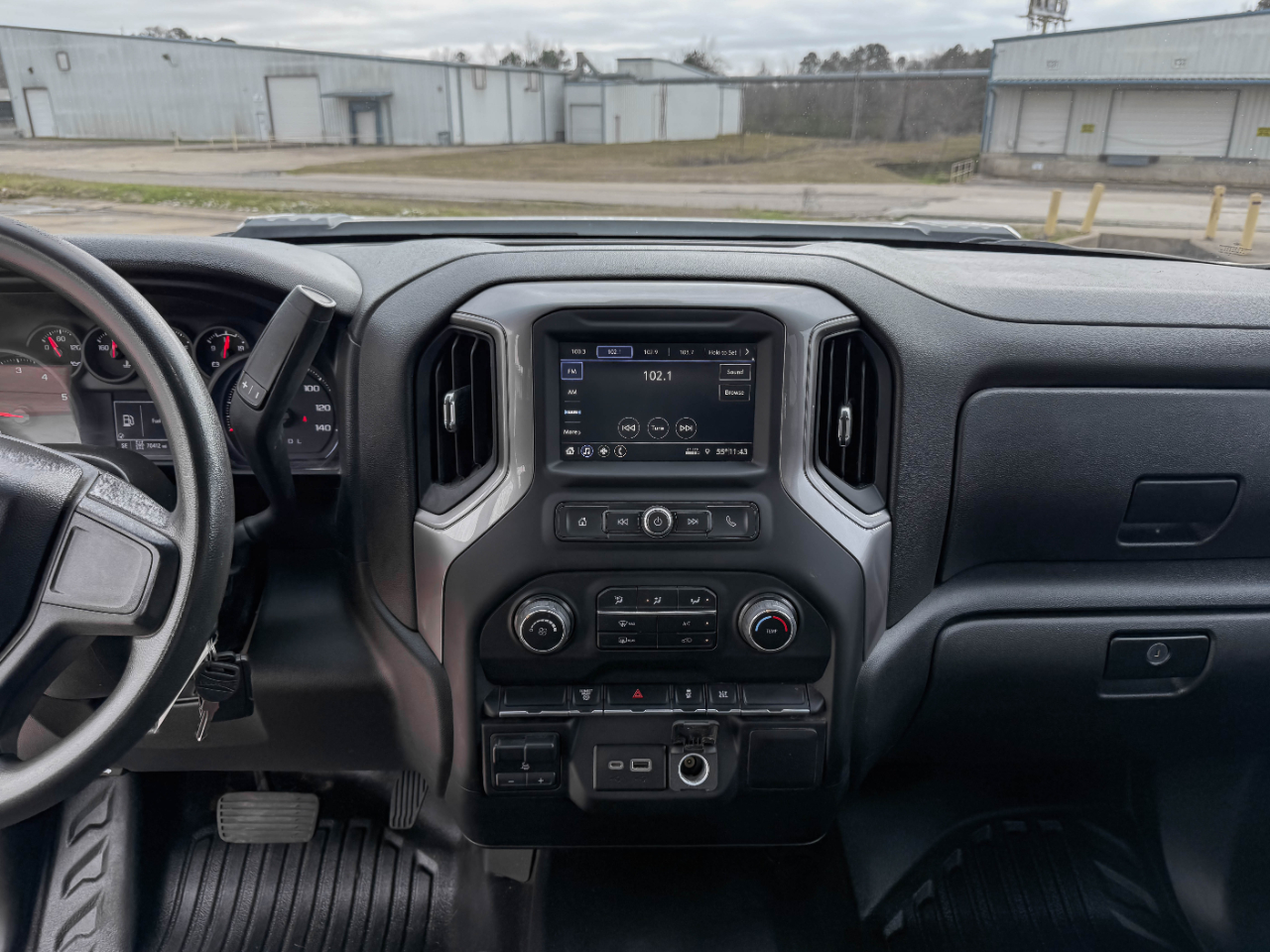 Chevrolet Silverado 3500HD Work Truck Crew Cab 4WD 2023