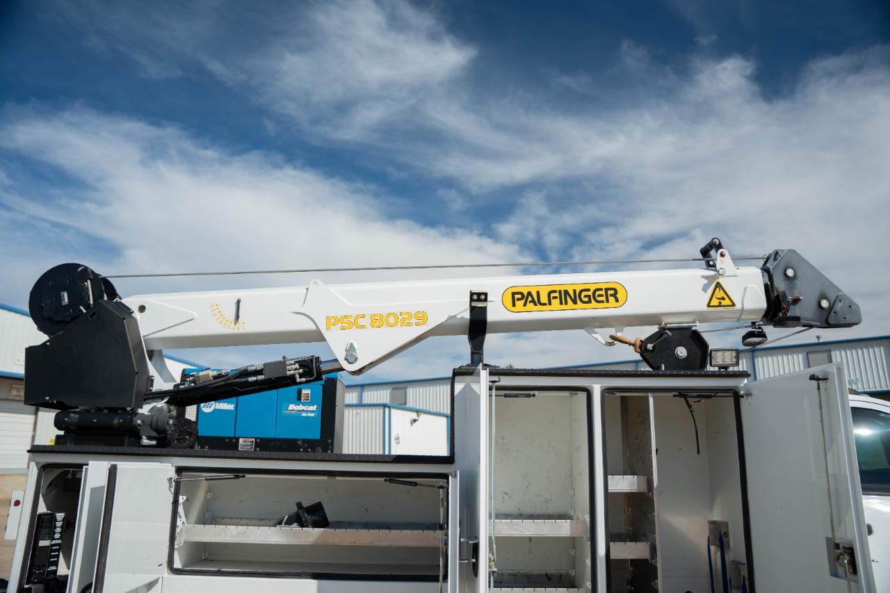 RAM 5500 Regular Cab 4WD DRW 2022