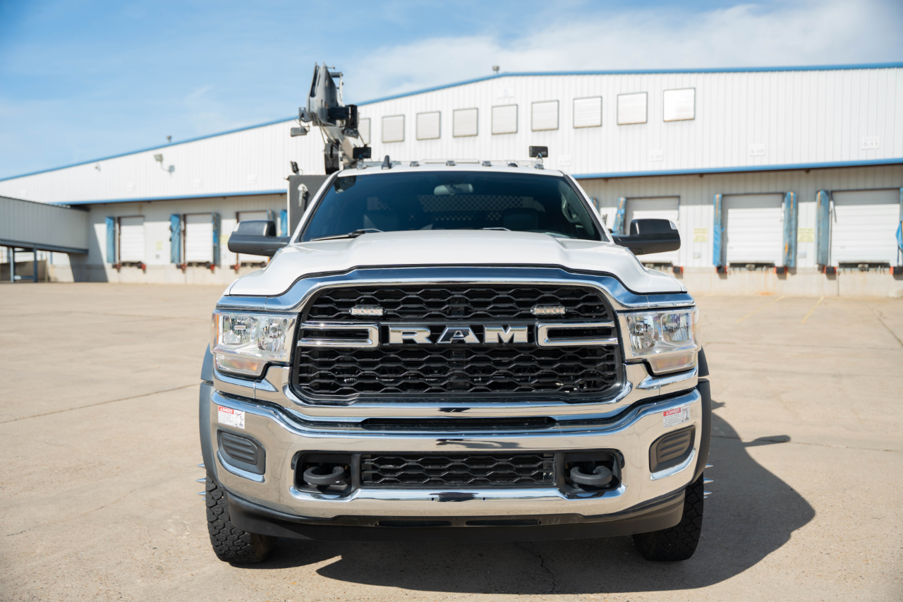 RAM 5500 Regular Cab 4WD DRW 2022