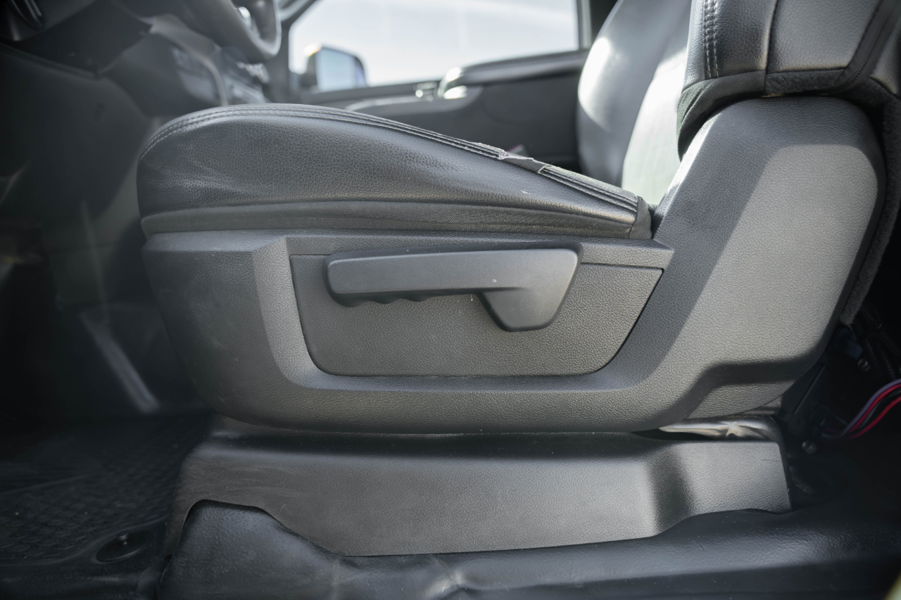 RAM 5500 Regular Cab 4WD DRW 2022