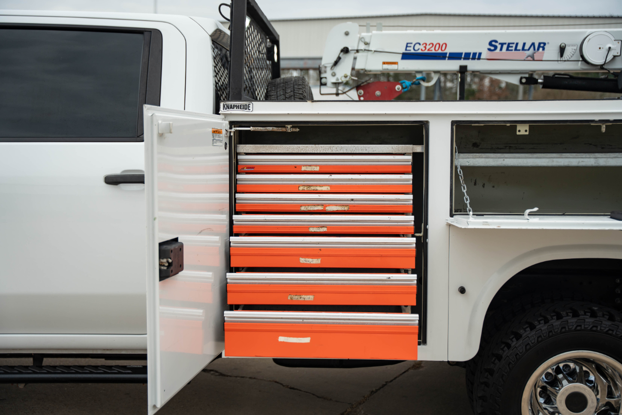 Chevrolet Silverado 3500HD Work Truck Crew Cab 4WD 2023