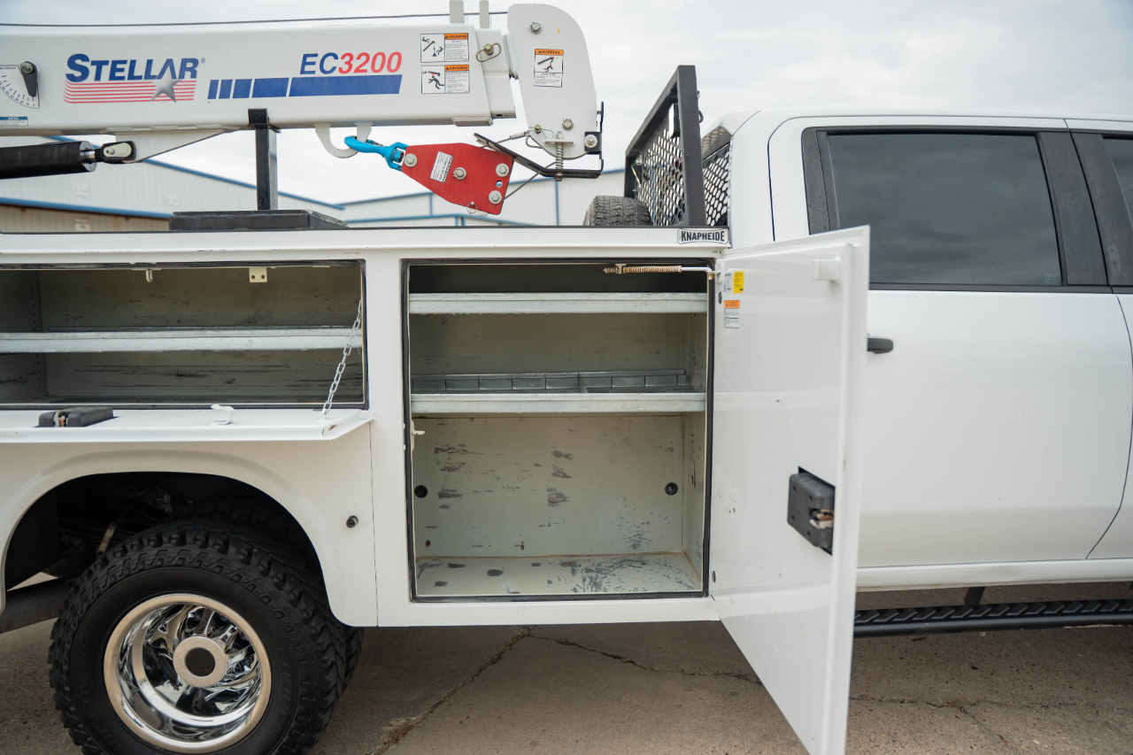 Chevrolet Silverado 3500HD Work Truck Crew Cab 4WD 2023