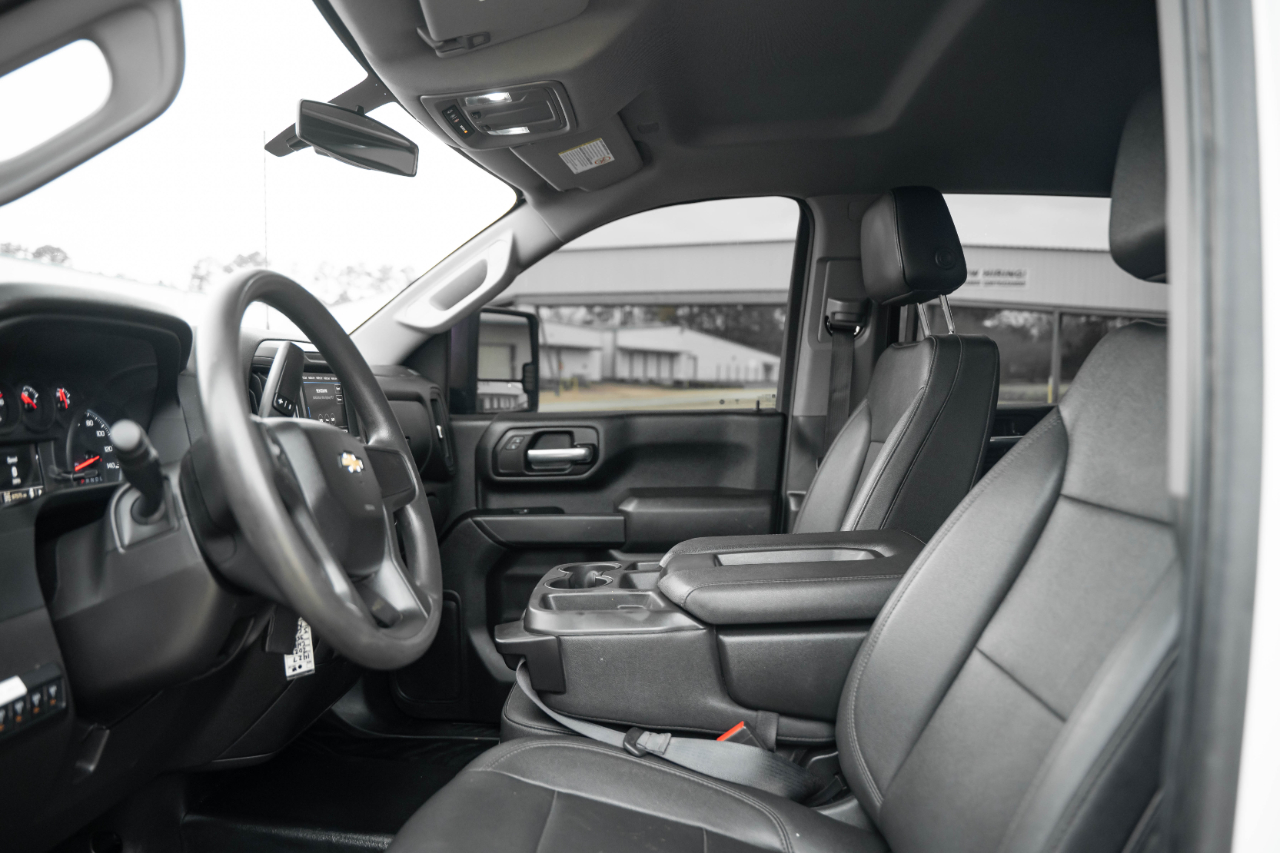 Chevrolet Silverado 3500HD Work Truck Crew Cab 4WD 2023