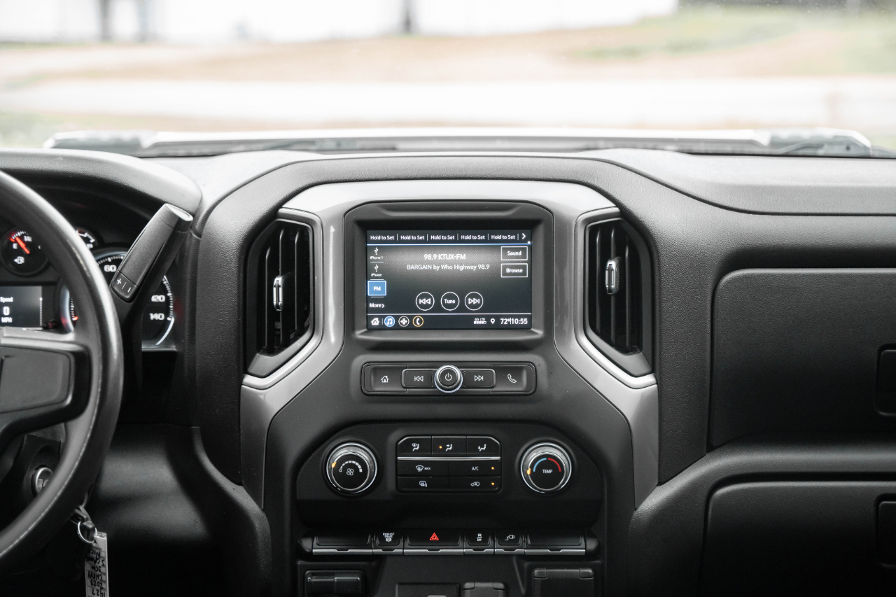 Chevrolet Silverado 3500HD Work Truck Crew Cab 4WD 2023