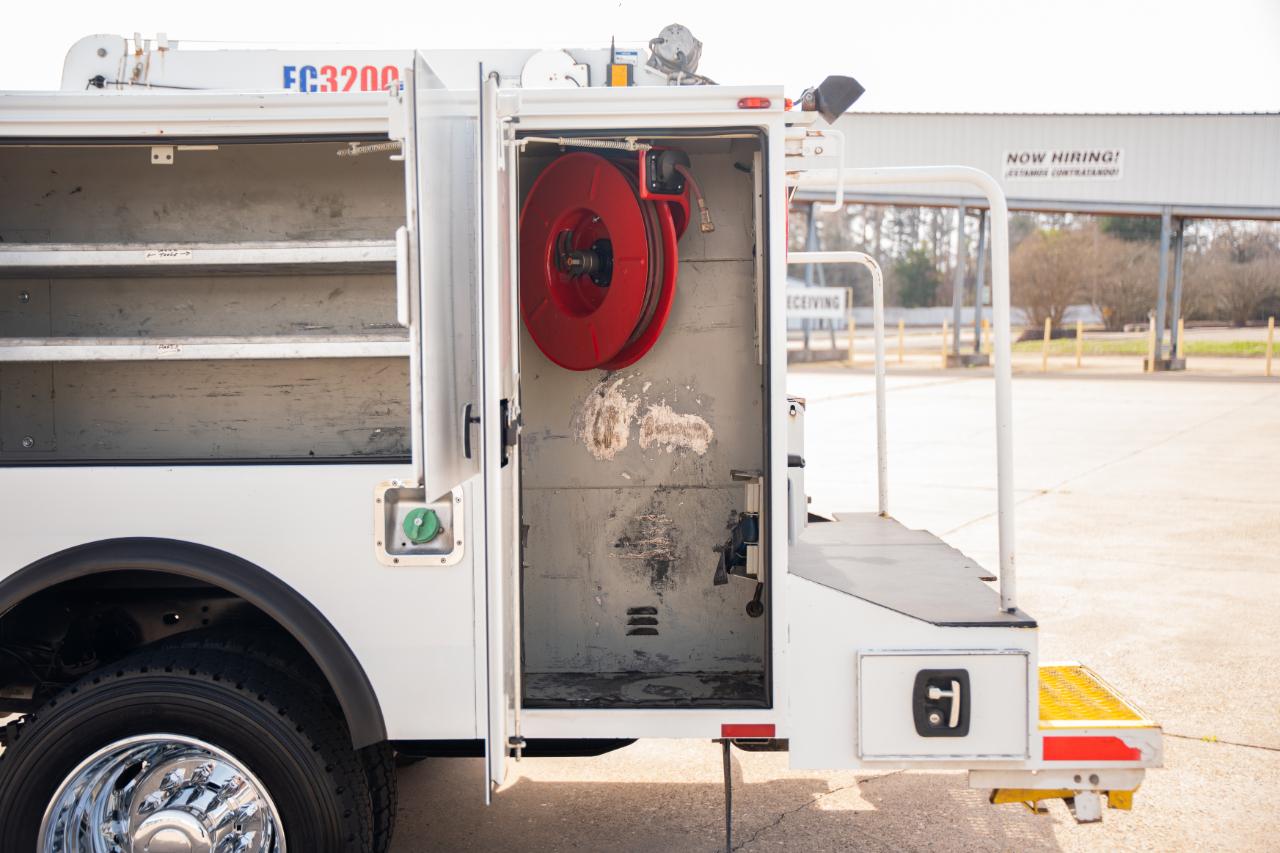 RAM 5500 Regular Cab 4WD DRW 2018